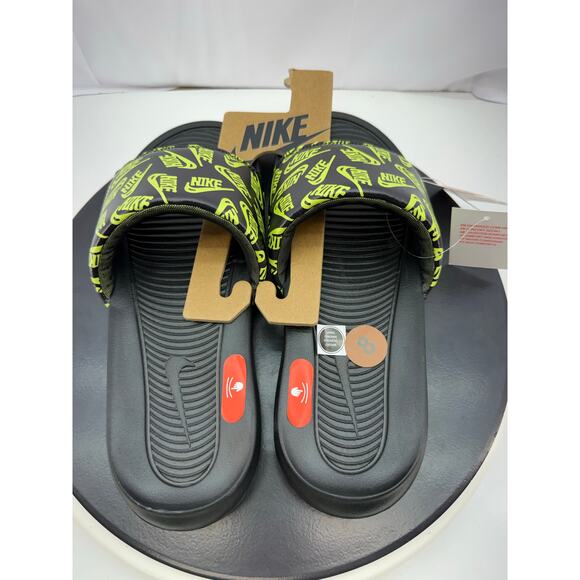 Sandals_&_Flip_Flops